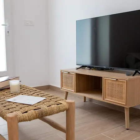 Lino By Family Homes Апартаменти