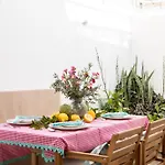 Lino En Pleno Centro De Moderna Planta Baja Con Patio Privado Luminoso * 德尼亚